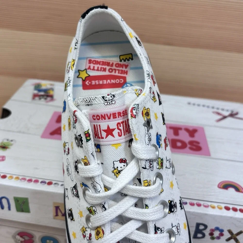 Converse HELLO KITTY And Friends Chuck Taylor White Low Sneakers Women's Sz 9